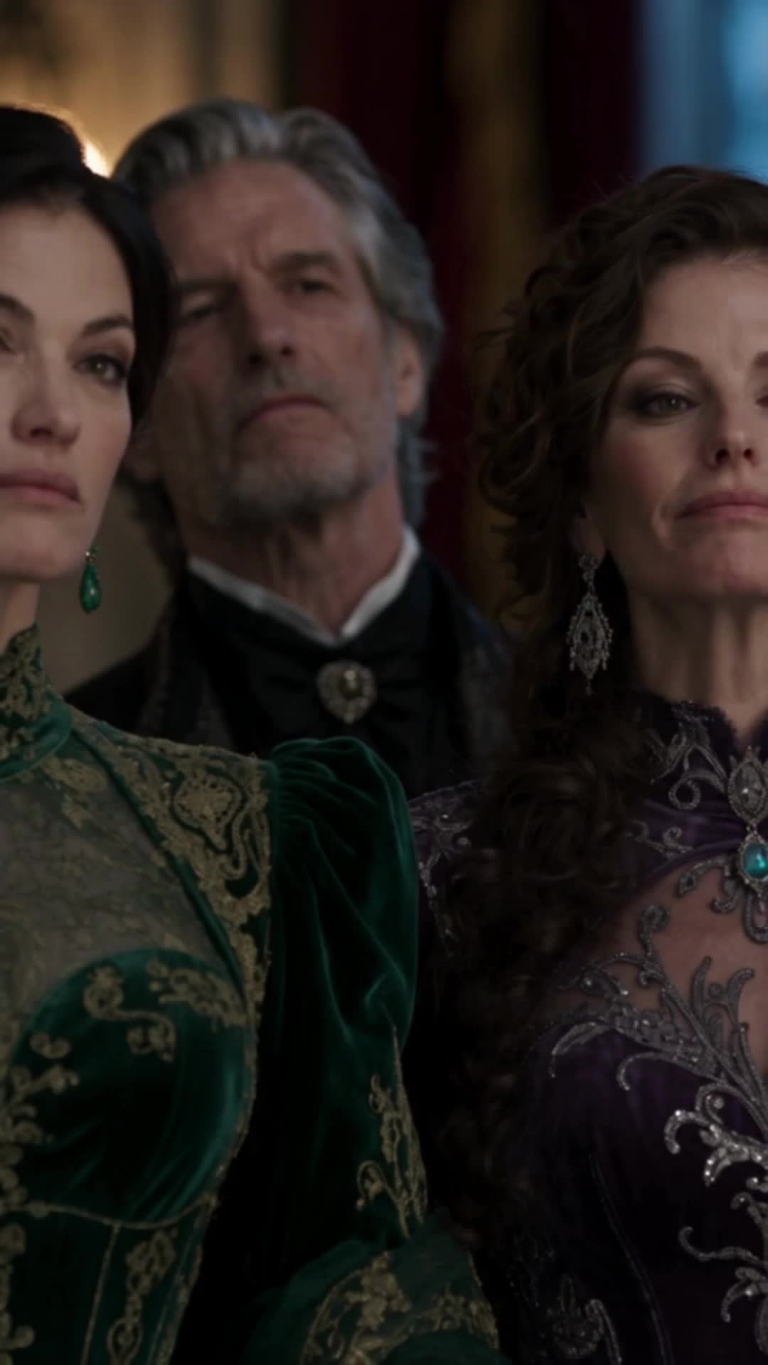Forced to Marry the Vampire King