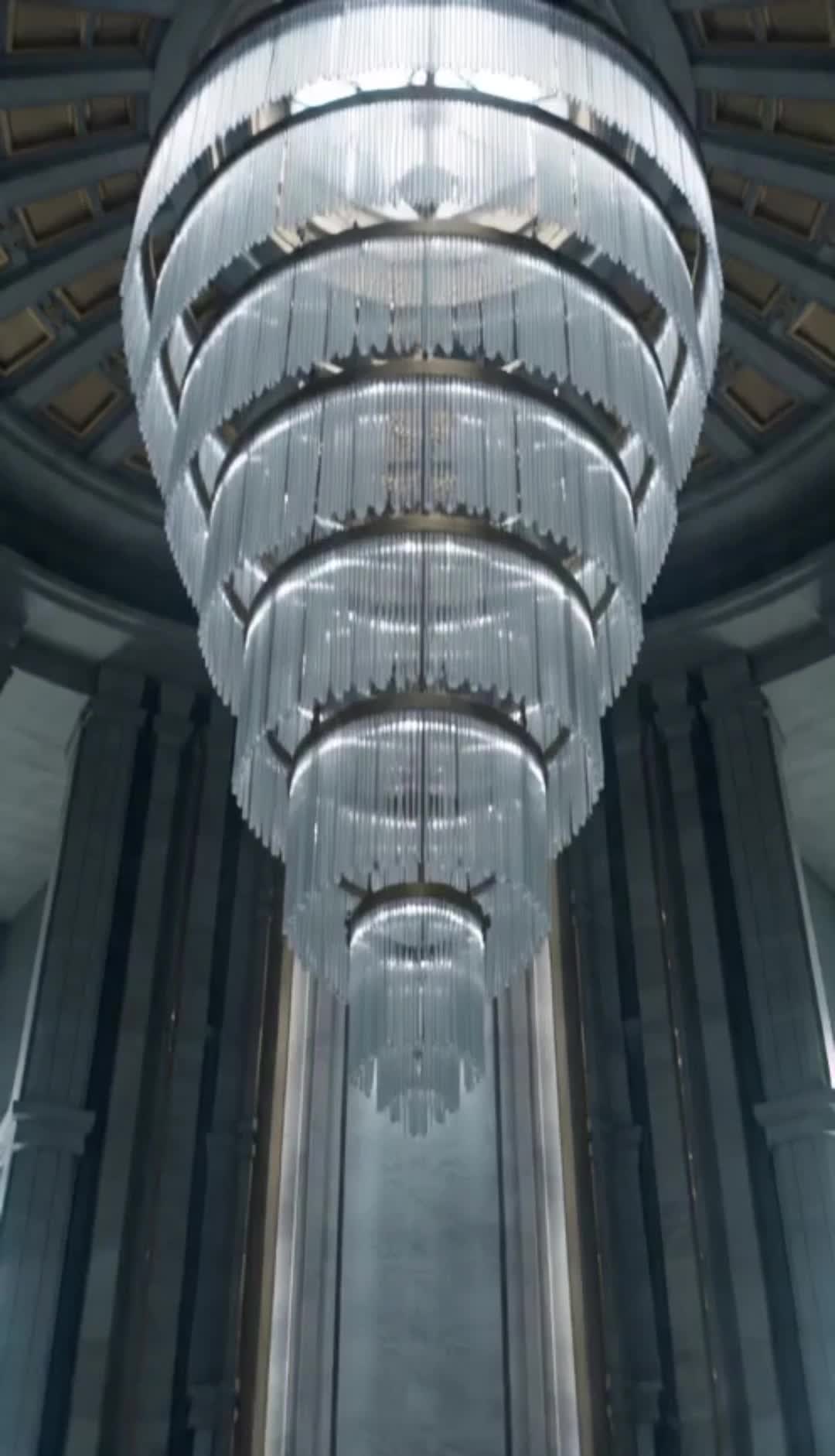 Interstellar Awakening: The "Useless" Fake Daughter is Actually SSS-Class