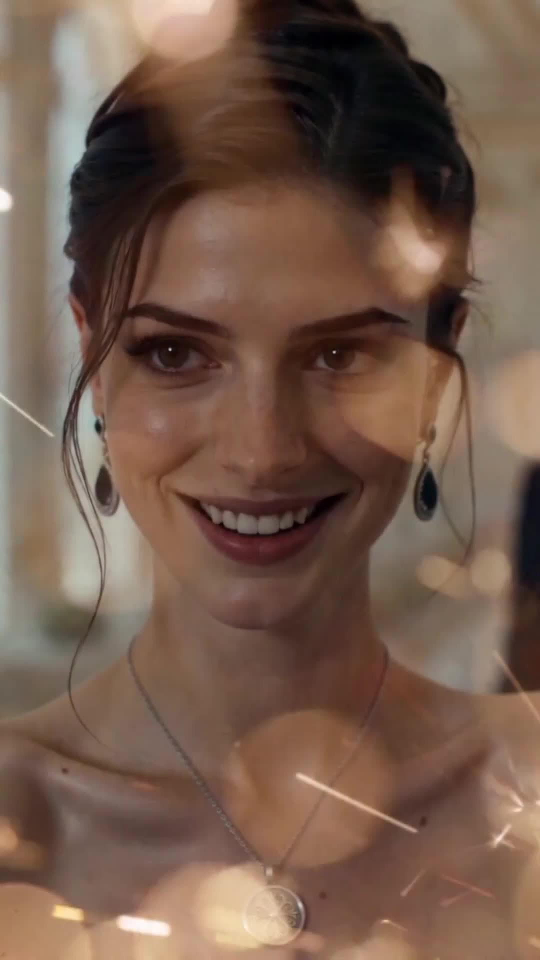 Mi hanno chiamata pazza. Lui mi ha chiamata sua.