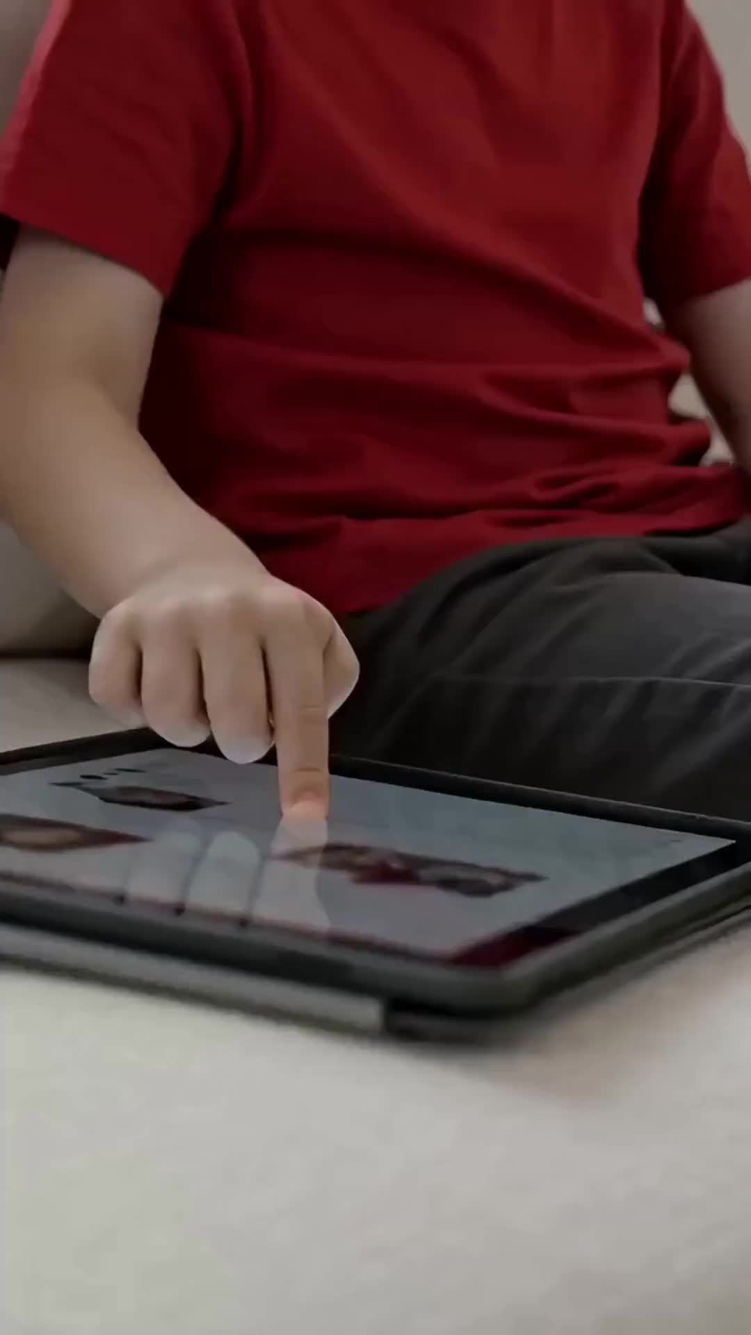 Assoifée par le frère sauvage de mon meilleur ami