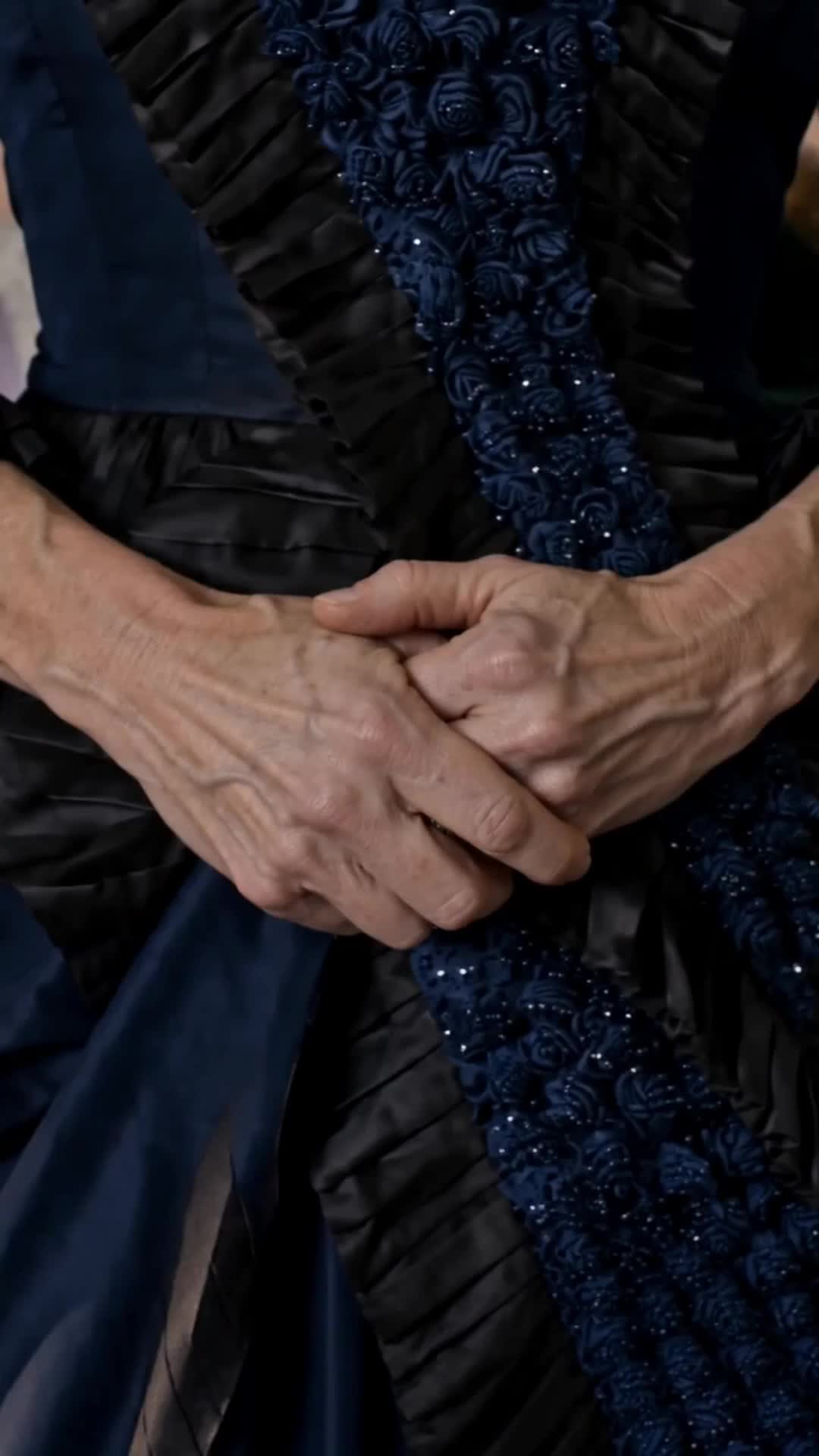 The Rose Pact: Mr. Walker's Ambitious Bride