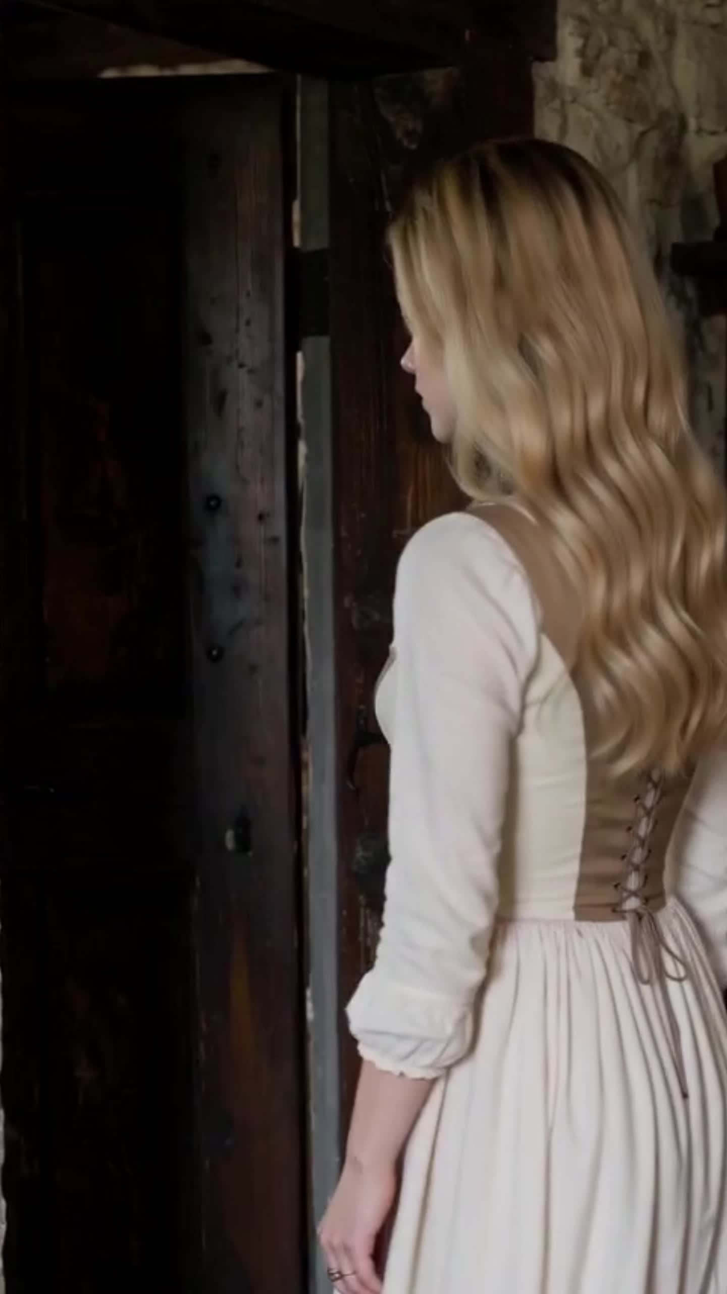 Falling for My Captive Princess