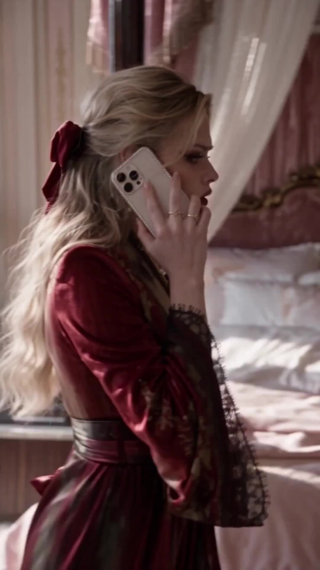Forçada a se Casar com o Rei Vampiro