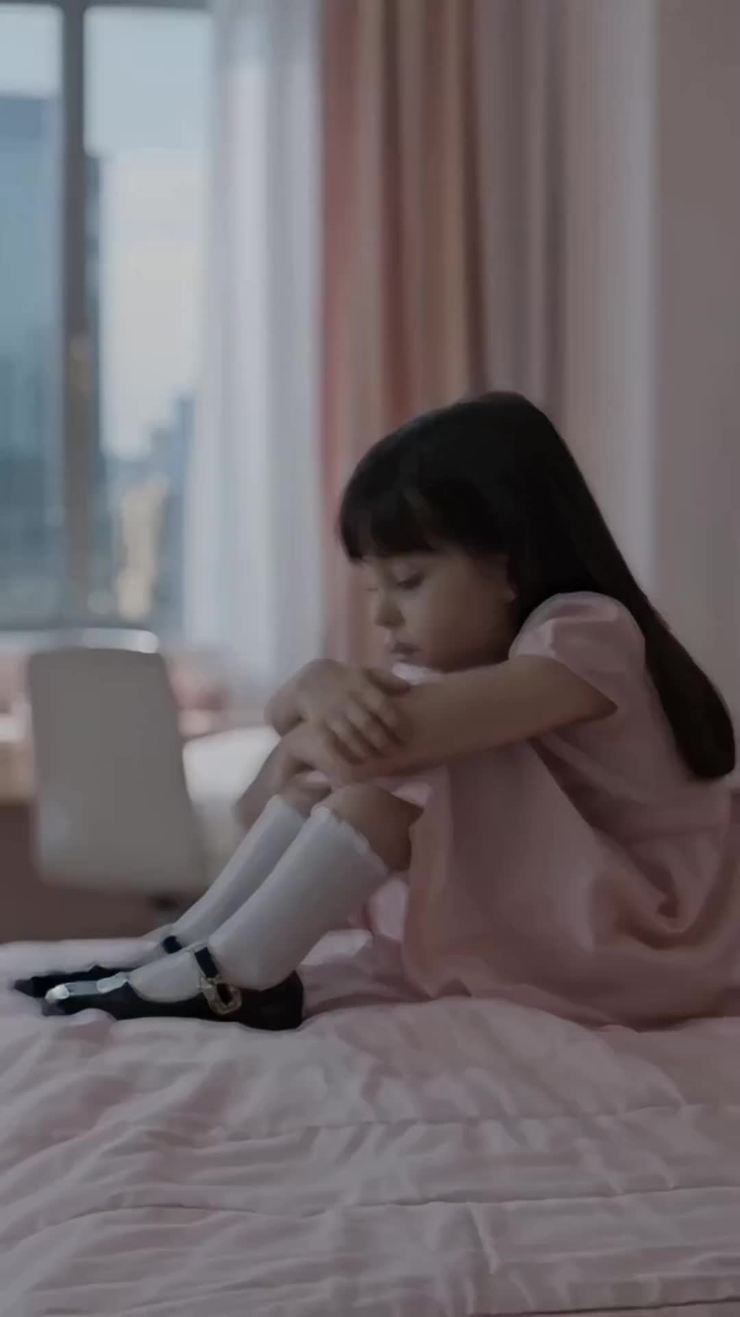 Tiga Anak Kembar Rahasia Mantan Suami Miliarder