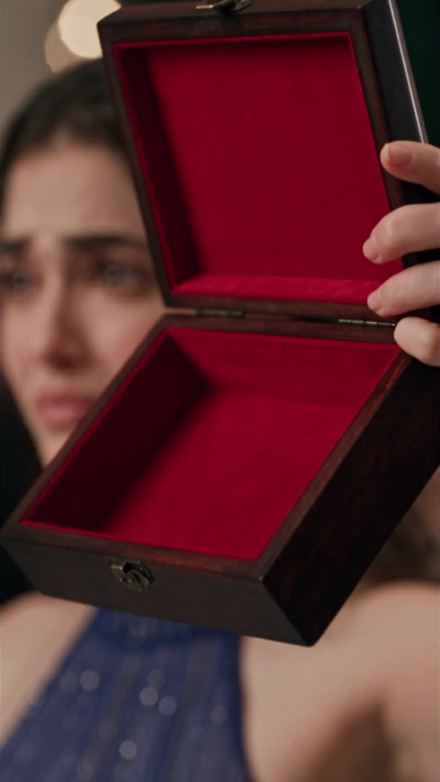 The Actress in the Novel Bites Back